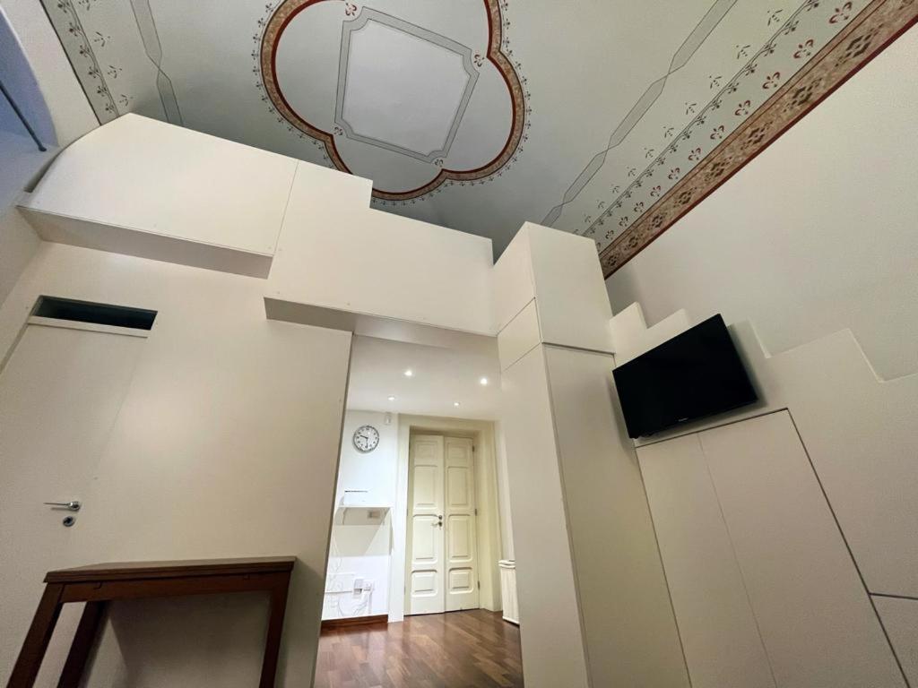 Visconti 89-Duplex Suite Bari Exterior photo