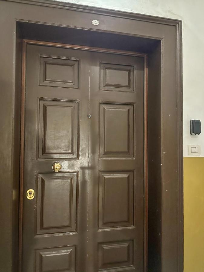 Visconti 89-Duplex Suite Bari Exterior photo